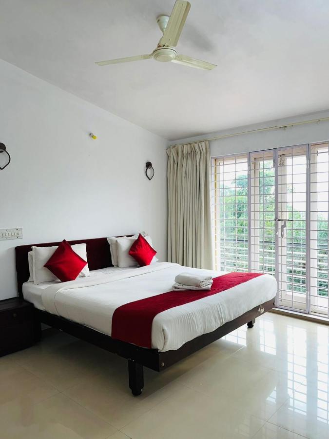 Red Stone Villas Coorg Madikeri Ngoại thất bức ảnh