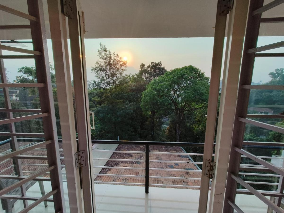 Red Stone Villas Coorg Madikeri Ngoại thất bức ảnh