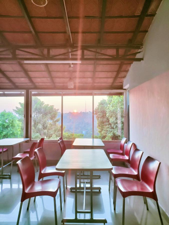 Red Stone Villas Coorg Madikeri Ngoại thất bức ảnh