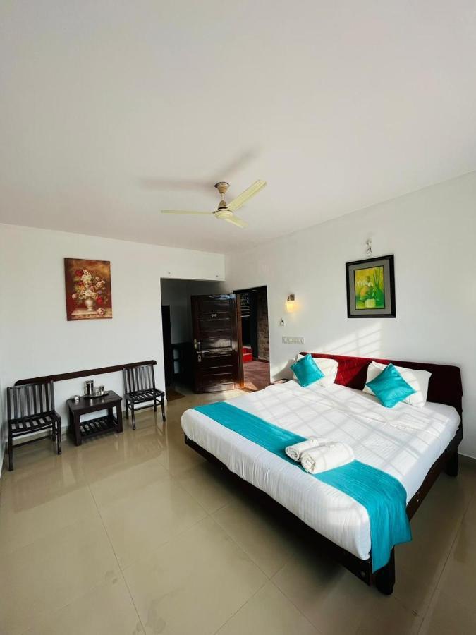 Red Stone Villas Coorg Madikeri Ngoại thất bức ảnh