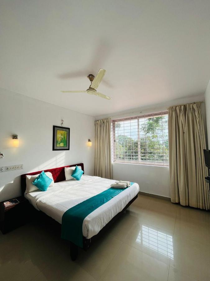 Red Stone Villas Coorg Madikeri Ngoại thất bức ảnh