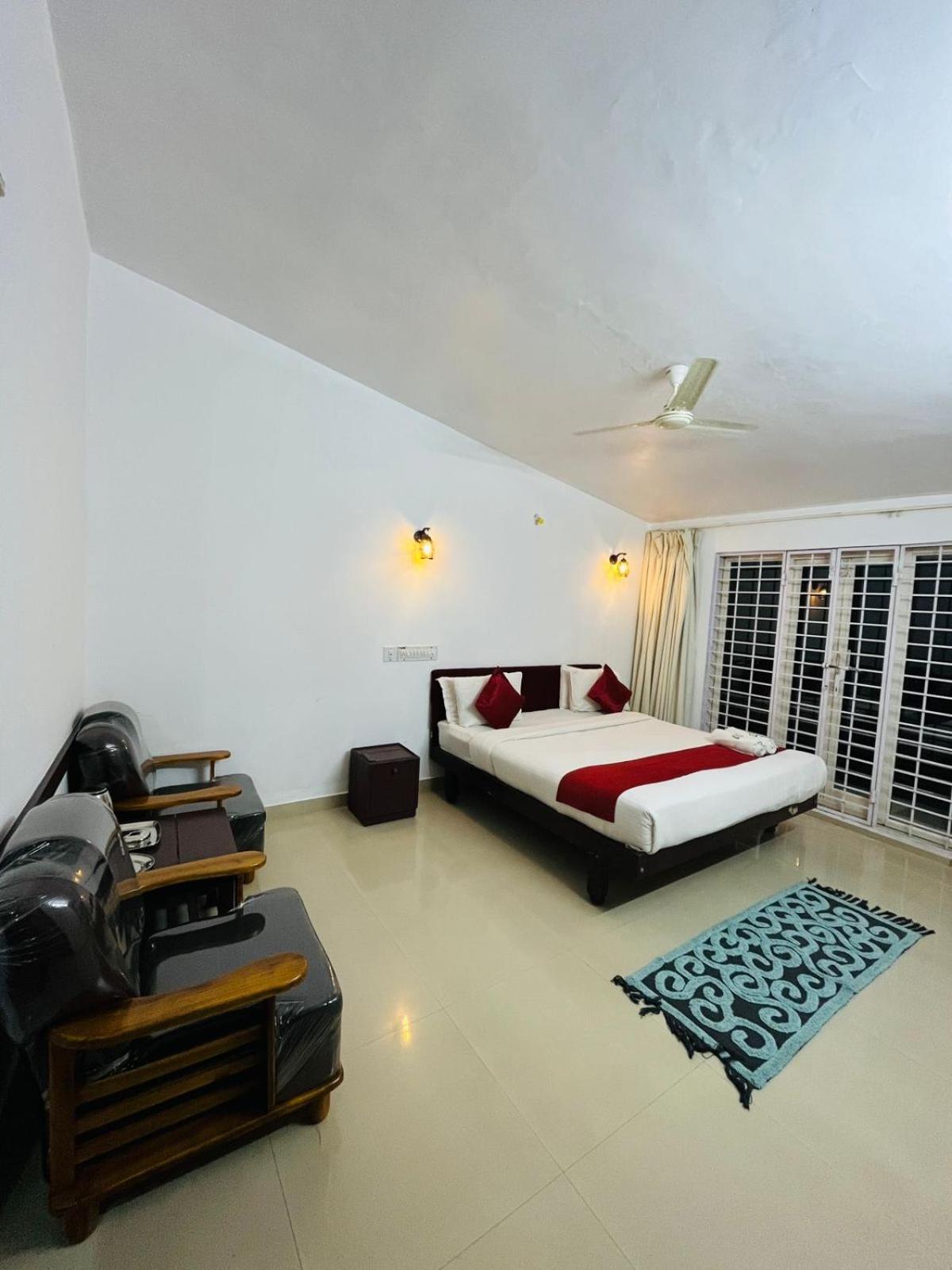 Red Stone Villas Coorg Madikeri Ngoại thất bức ảnh