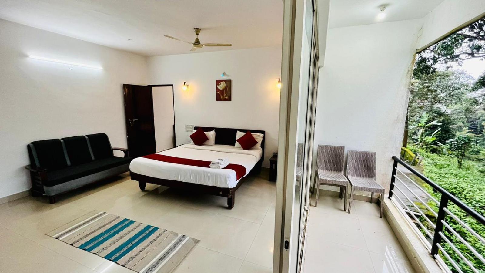 Red Stone Villas Coorg Madikeri Ngoại thất bức ảnh