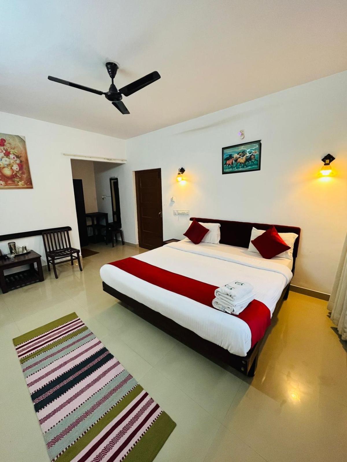 Red Stone Villas Coorg Madikeri Ngoại thất bức ảnh